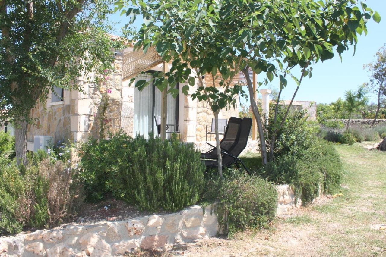 Agroturisme Es Raco De Maria Maria De La Salut Exterior photo