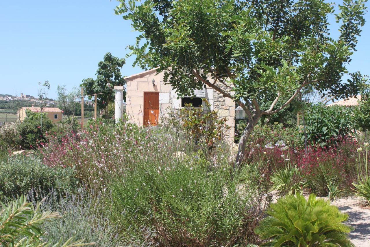 Agroturisme Es Raco De Maria Maria De La Salut Exterior photo